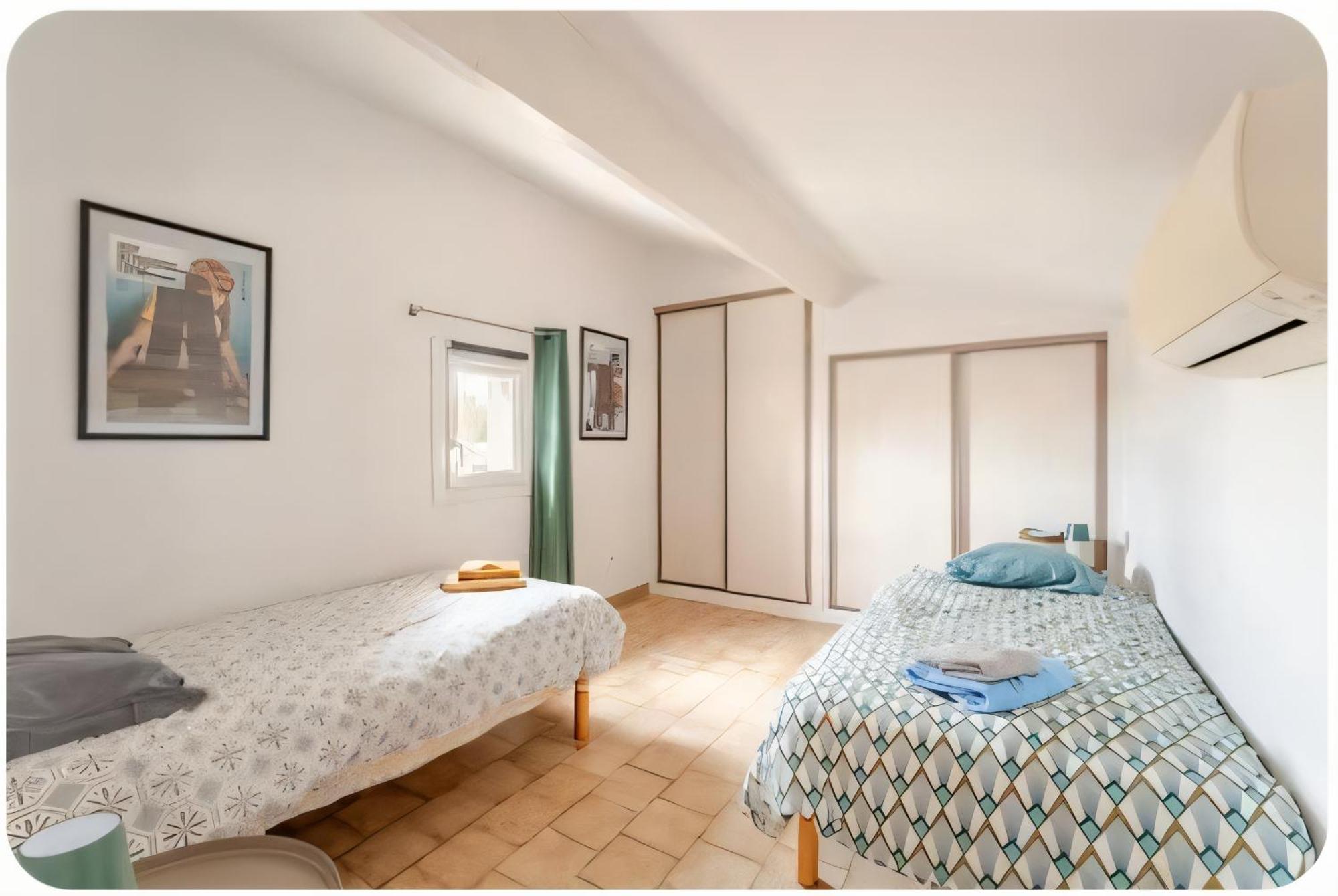 L'Appartement De La Roquette Centre Historique ארל מראה חיצוני תמונה