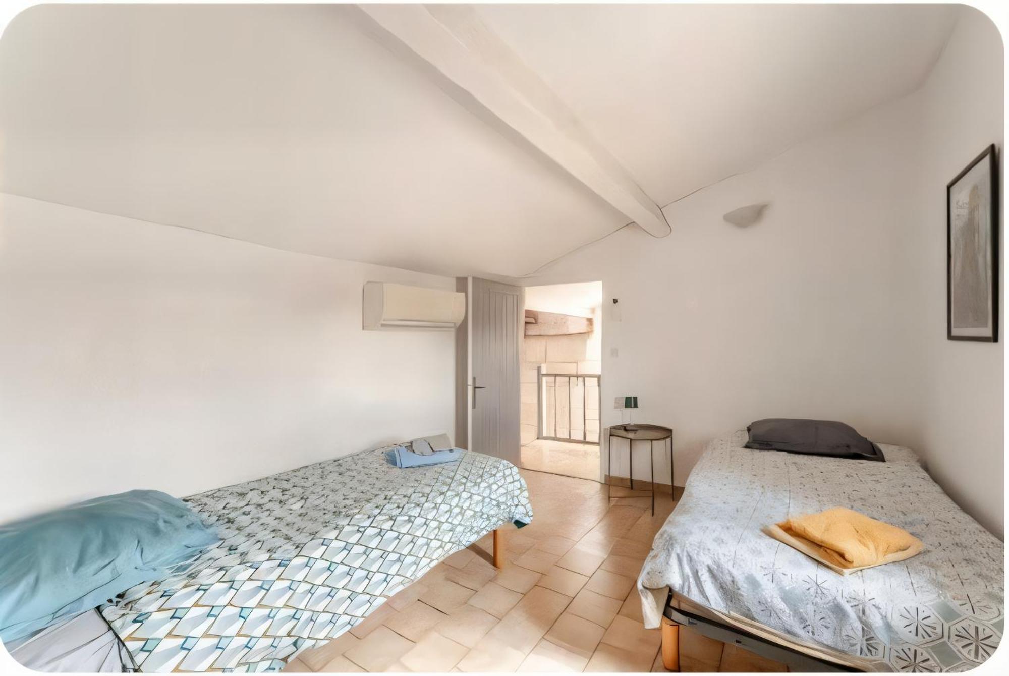L'Appartement De La Roquette Centre Historique ארל מראה חיצוני תמונה